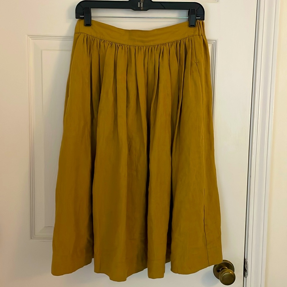 Not Perfect Linen 1950’s skirt size medium